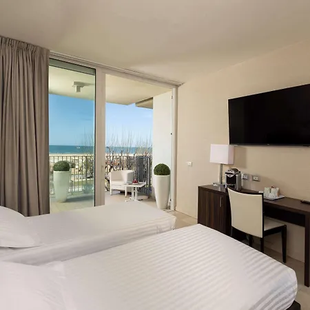 Hotel Mercure Lungomare