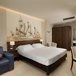 Mercure Lungomare 4*