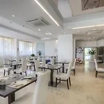Mercure Lungomare Hotel