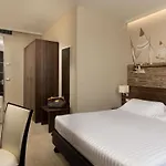 Mercure Lungomare Hotel 4*