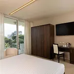 Mercure Lungomare