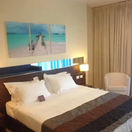 Mercure Lungomare 4*