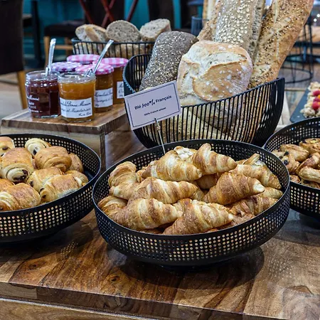 ميركيور لونغومار فندق ريميني