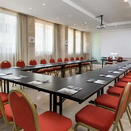 Hotel Mercure Lungomare 4*