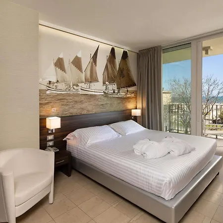 Mercure Lungomare