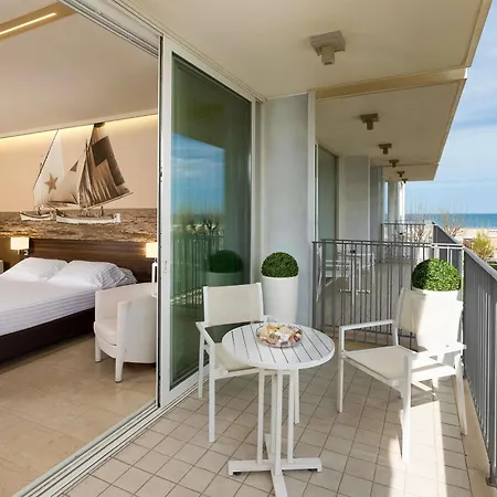 Mercure Lungomare Hotel 4*