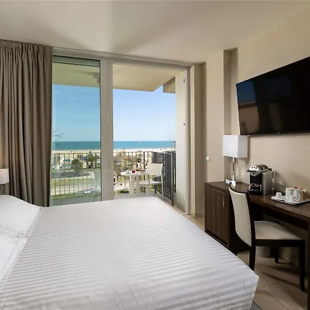 מלון Mercure Lungomare רימיני