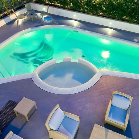 Hotel Mercure Lungomare 4*
