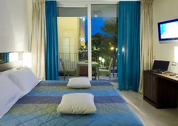 Hotel Mercure Lungomare 4*