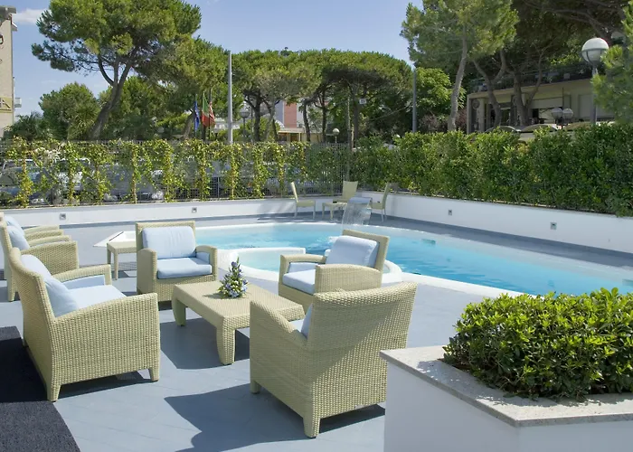 Mercure Lungomare 4*