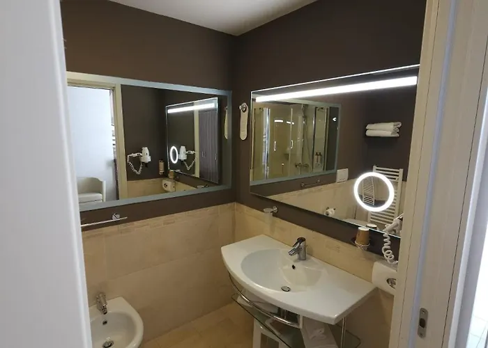 호텔 Mercure Lungomare 리미니