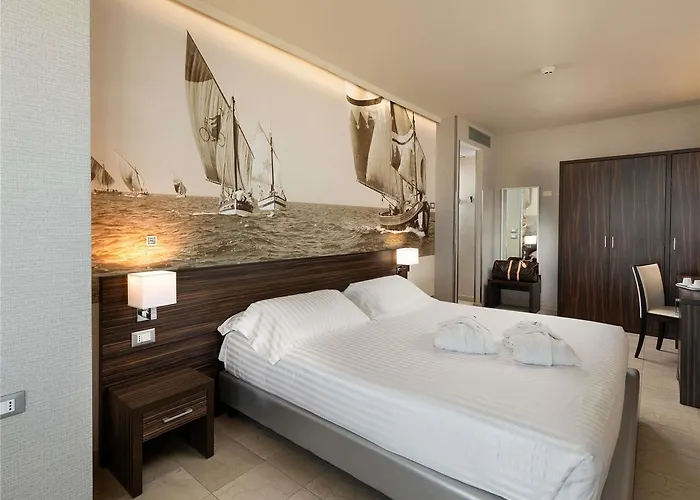 Mercure Lungomare Hotel 4*