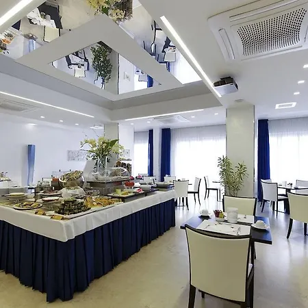 酒店 里米尼朗格马雷美居酒店 4*