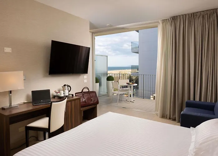 Mercure Lungomare 4*